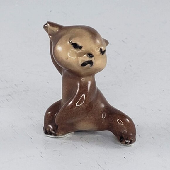 Vintage Hagen Renaker Angry Brown Bear Cub Baby Miniature Figurine - Picture 2 of 9